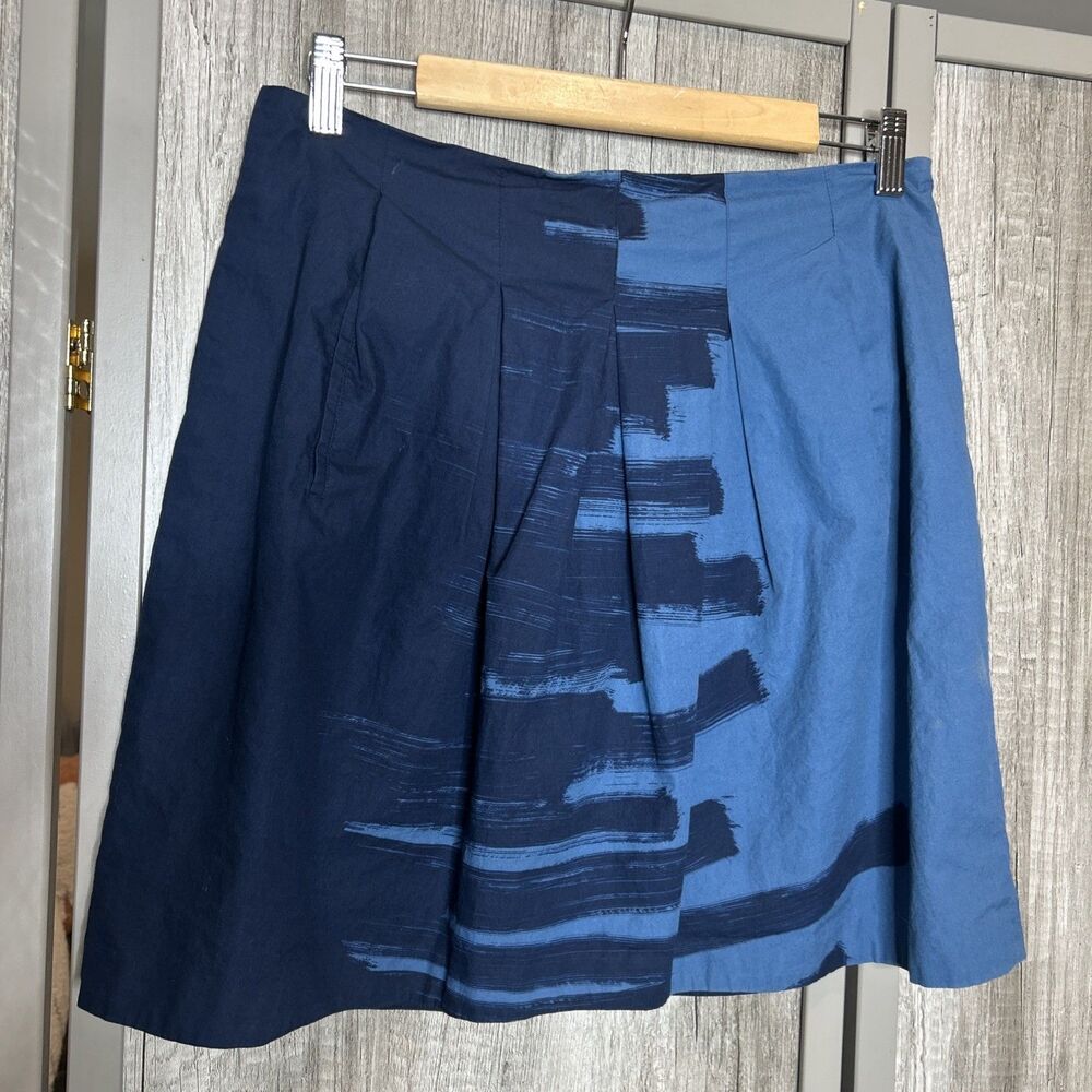 Vince Mini Skirt Size 4 Pockets Color Block Blue Pleats Short Preppy